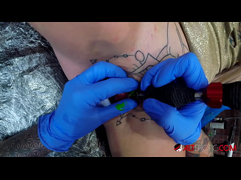 ❤️ Sully Savage, moi tatuada, tatuouse no clítoris ❤ Porno na pornografía gl.nullscripts.top ❌️